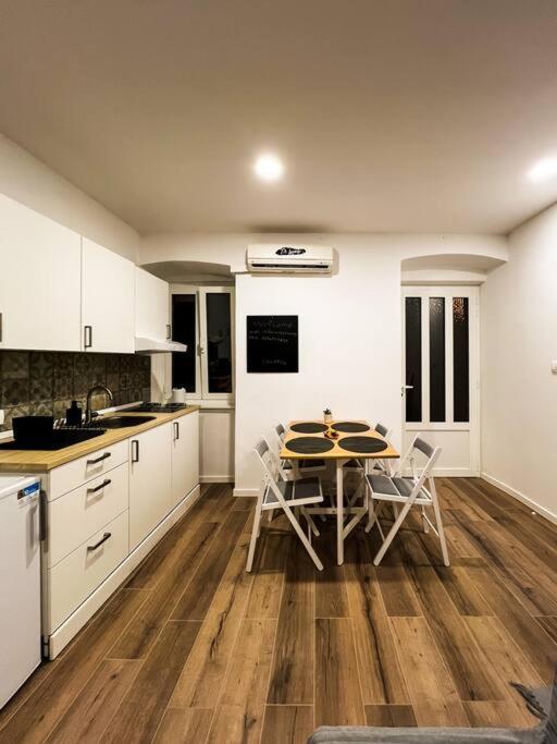 Studio Apartment Joanna Rijeka Ngoại thất bức ảnh